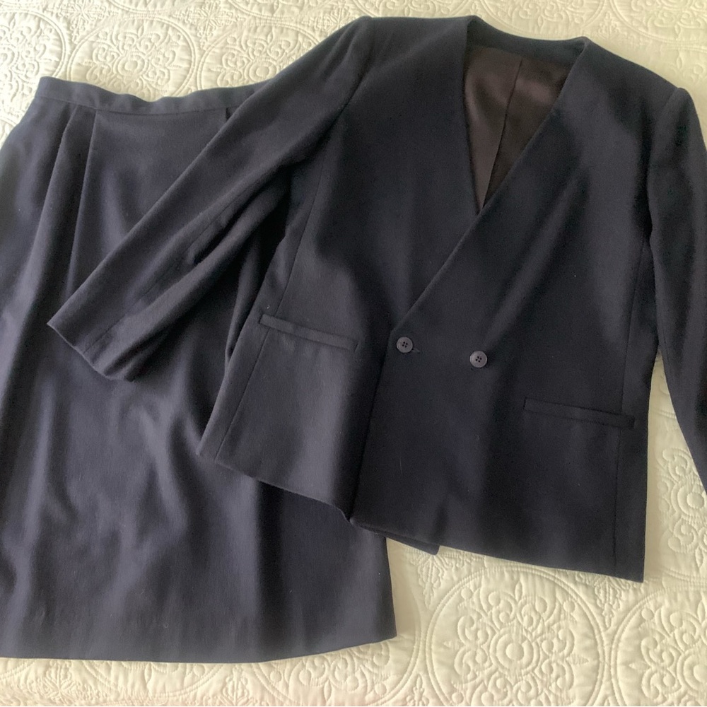 Ladies Vintage Skirt Suit